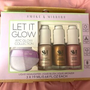 Let it glow!
4pc glow collection